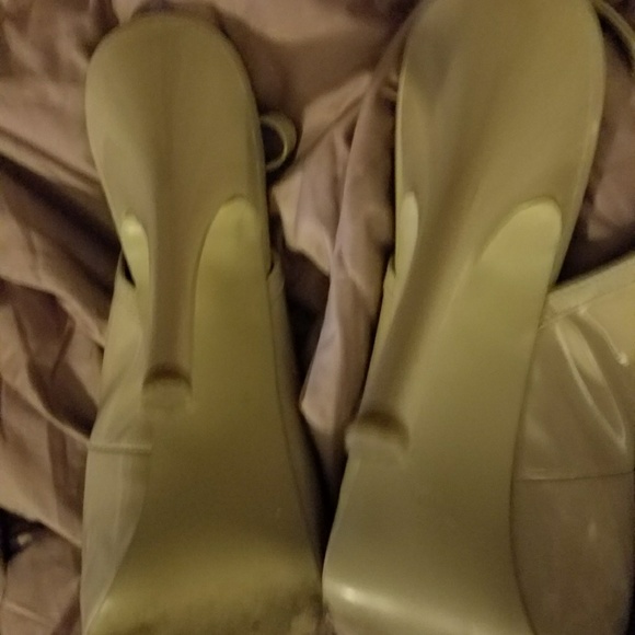 Guess pattened leather pumps - Picture 3 of 5